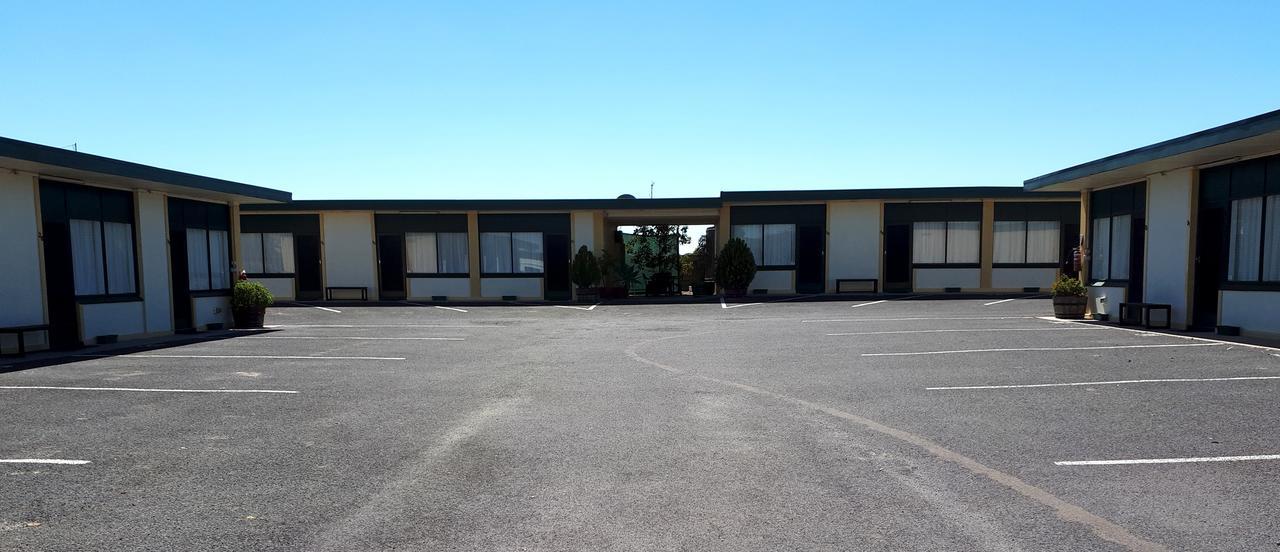 Bordertown Motel Exterior photo